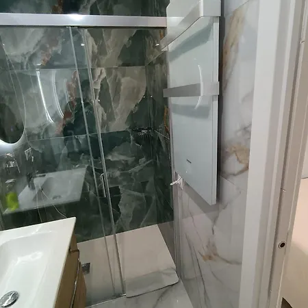 Marco By On-line Апартаменты *