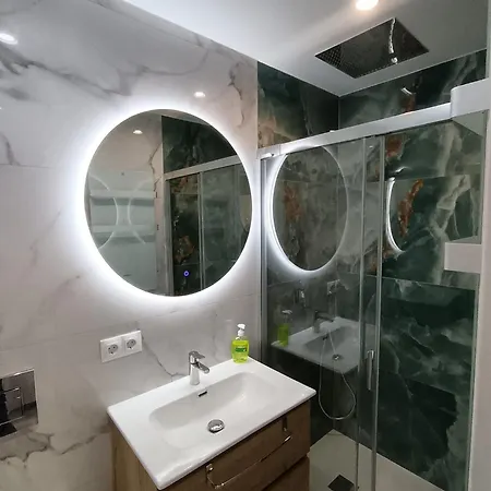 Marco By On-line * トレモリノス